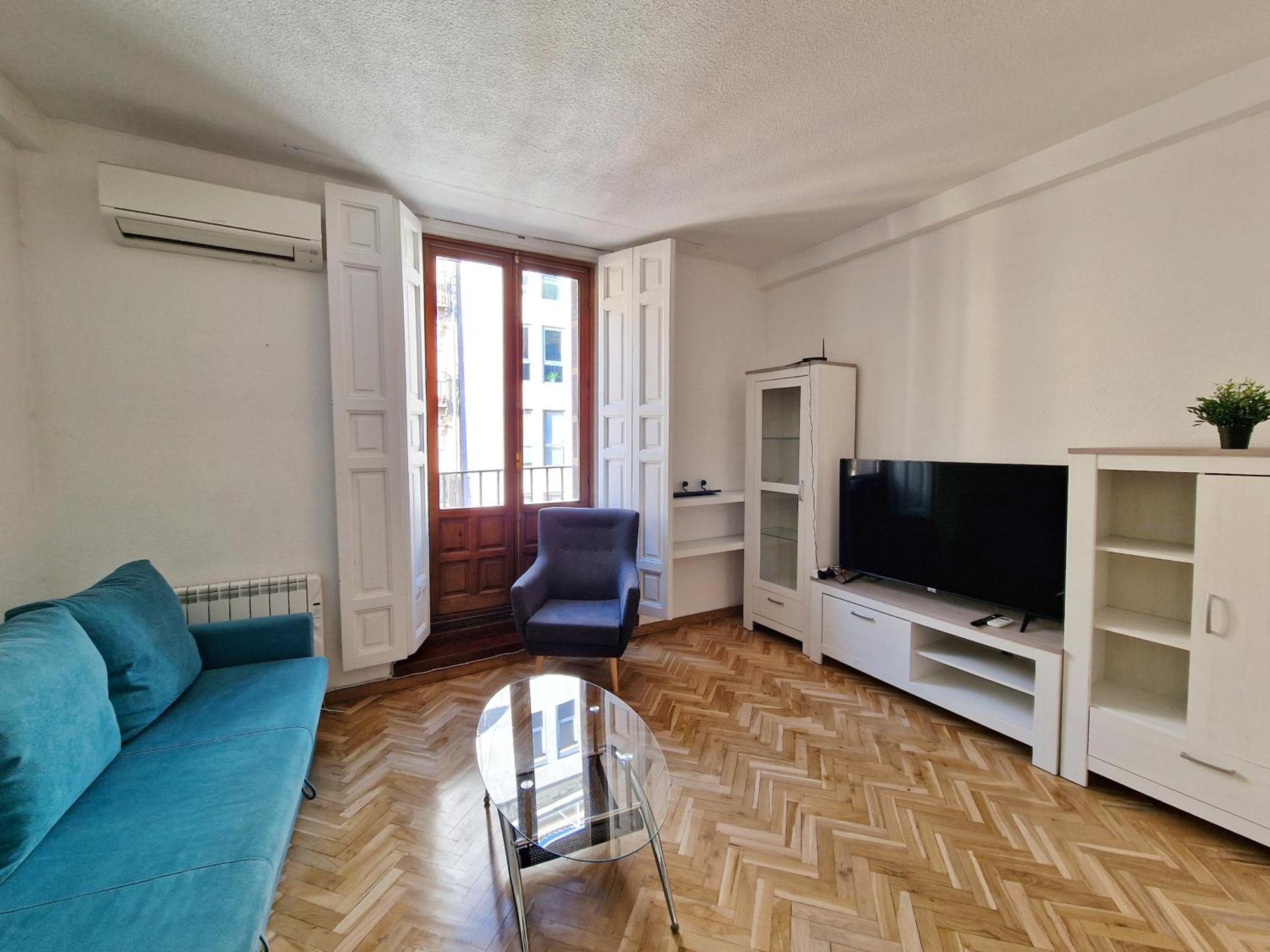 Mayor Calle: Historic Centro Apartment near Plaza Mayor Madrid Exterior photo